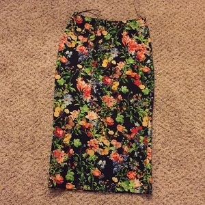 Unique Floral Pencil Skirt Brand New XS